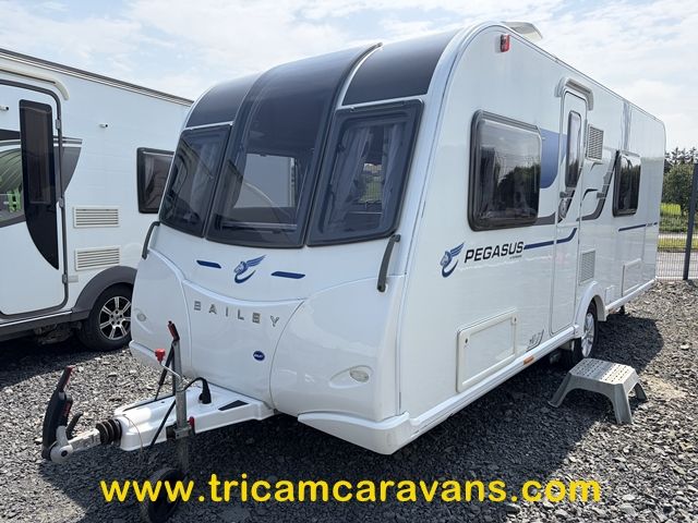 2017 Bailey Pegasus Rimini Twin Fixed Beds, 1 Owner