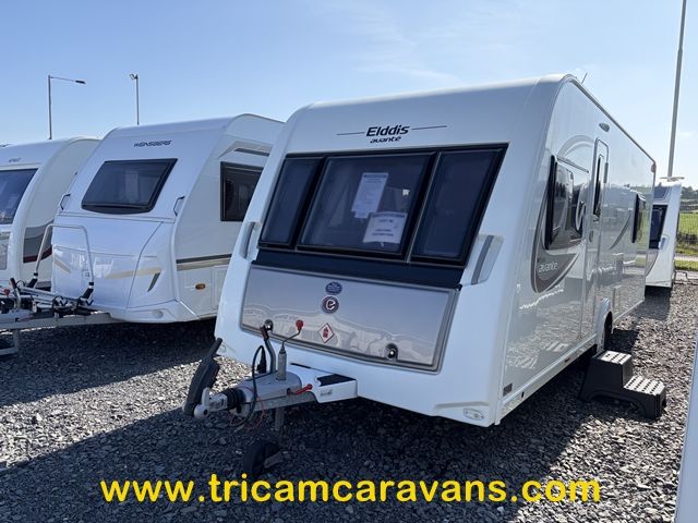 2015 Elddis Avante 550/4 Rear Island Bed