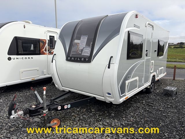 2022 Bailey Discovery D4-4 1 Owner, Lightweight & Compact Fixed Bed 4 Berth